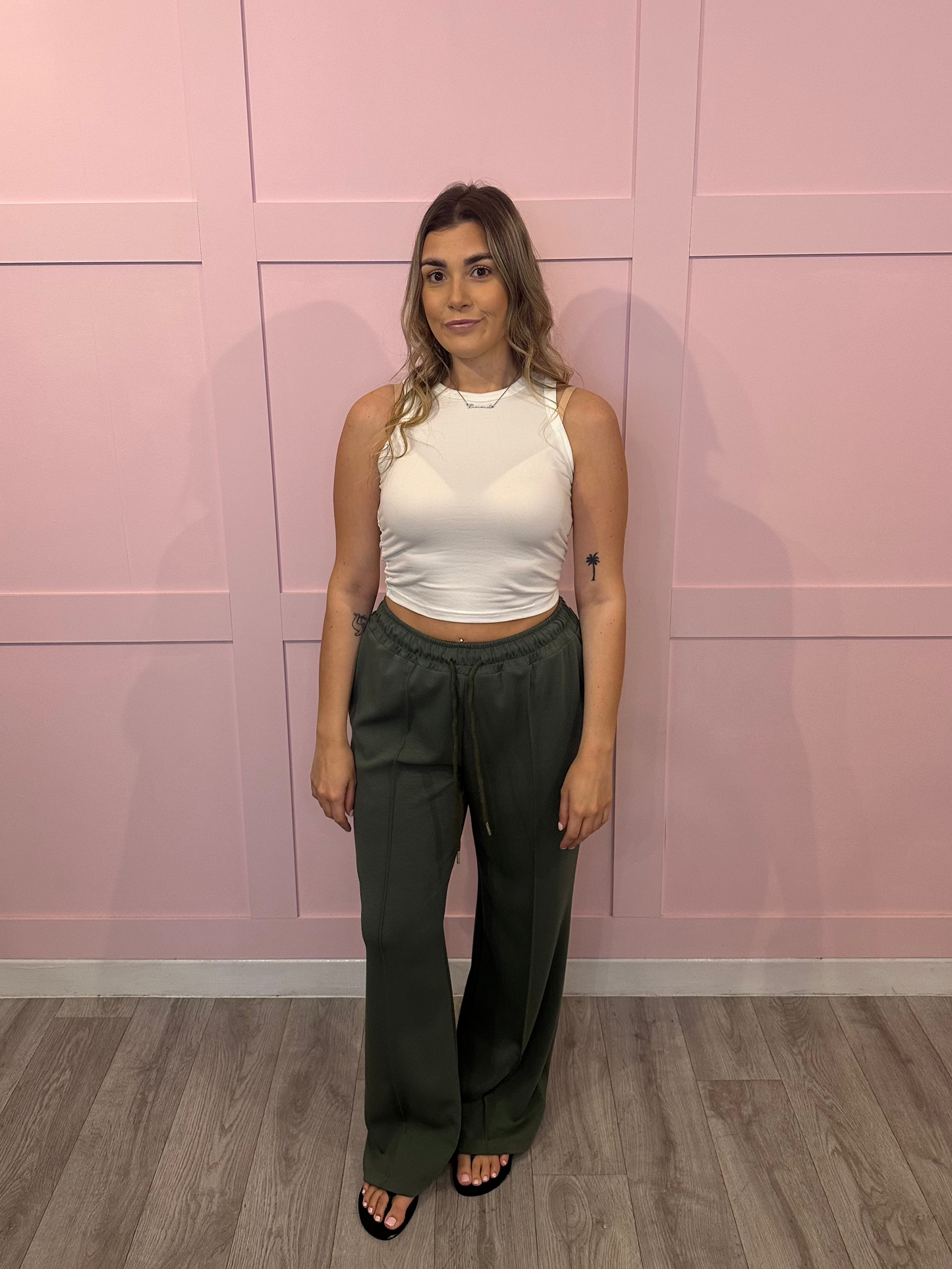 STRAIGHT LEG JOGGERS