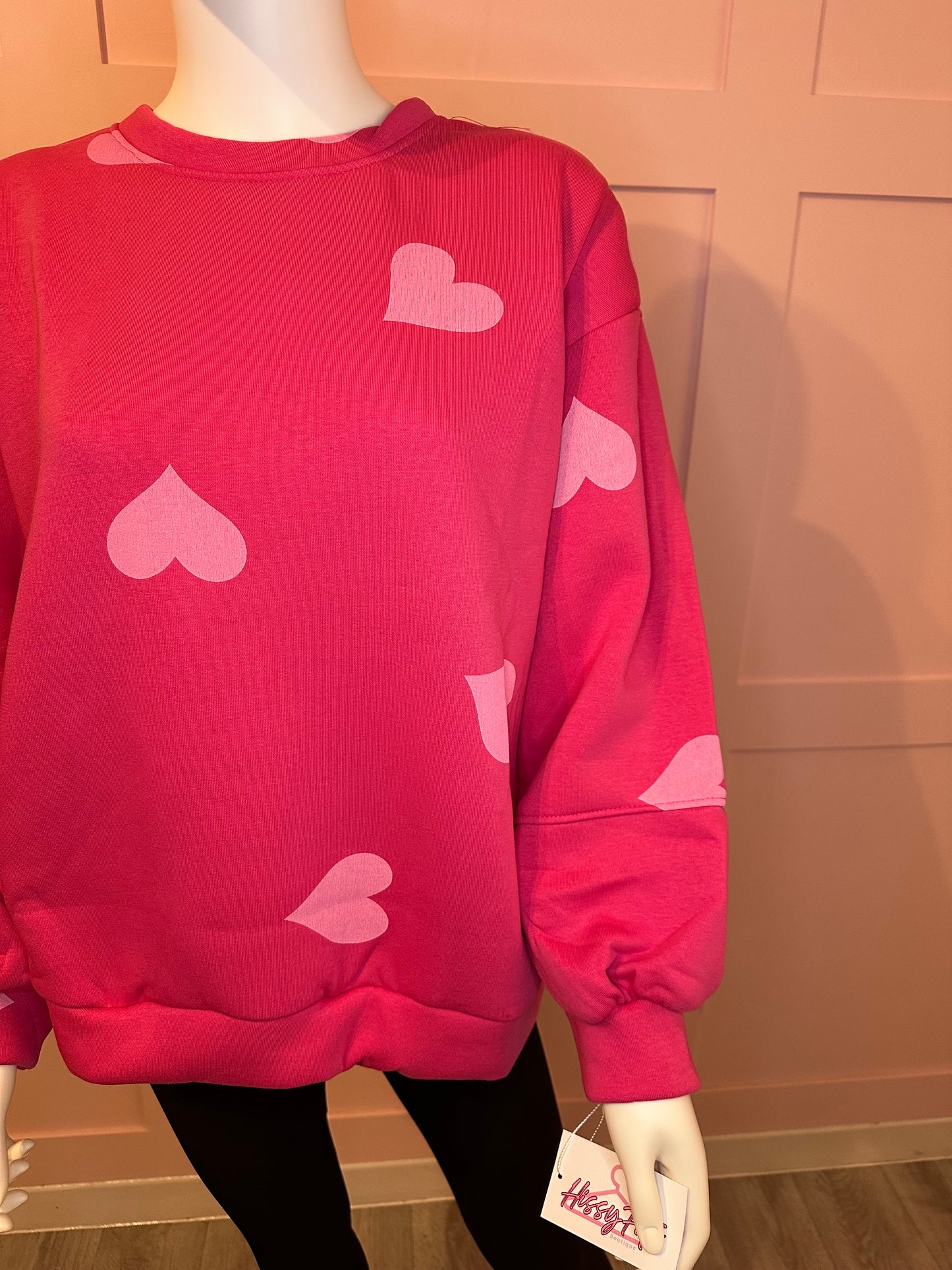 HEART PRINTED SWEATSHIRT