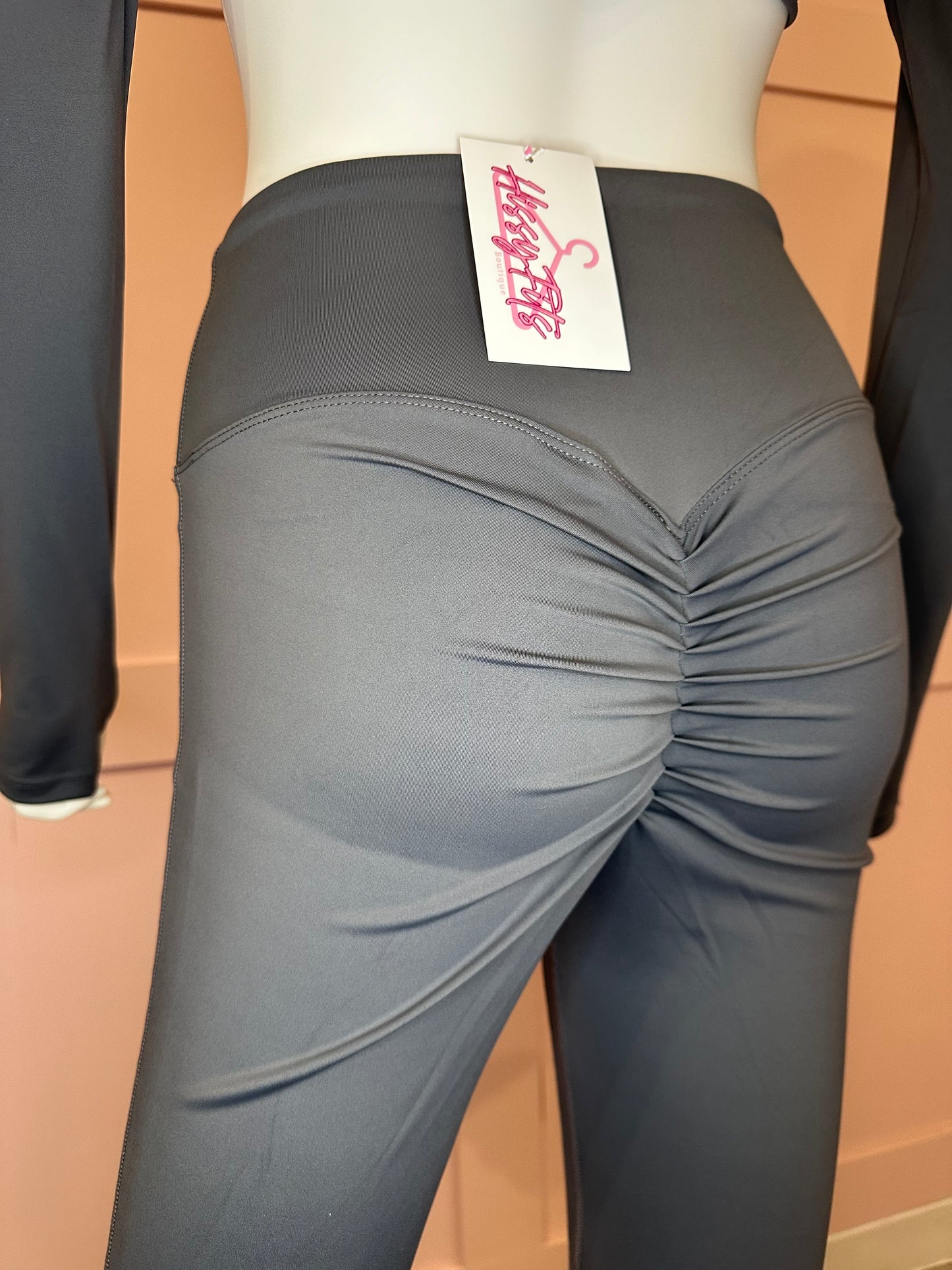 SCRUNCH-BUM FLARED GYM SET