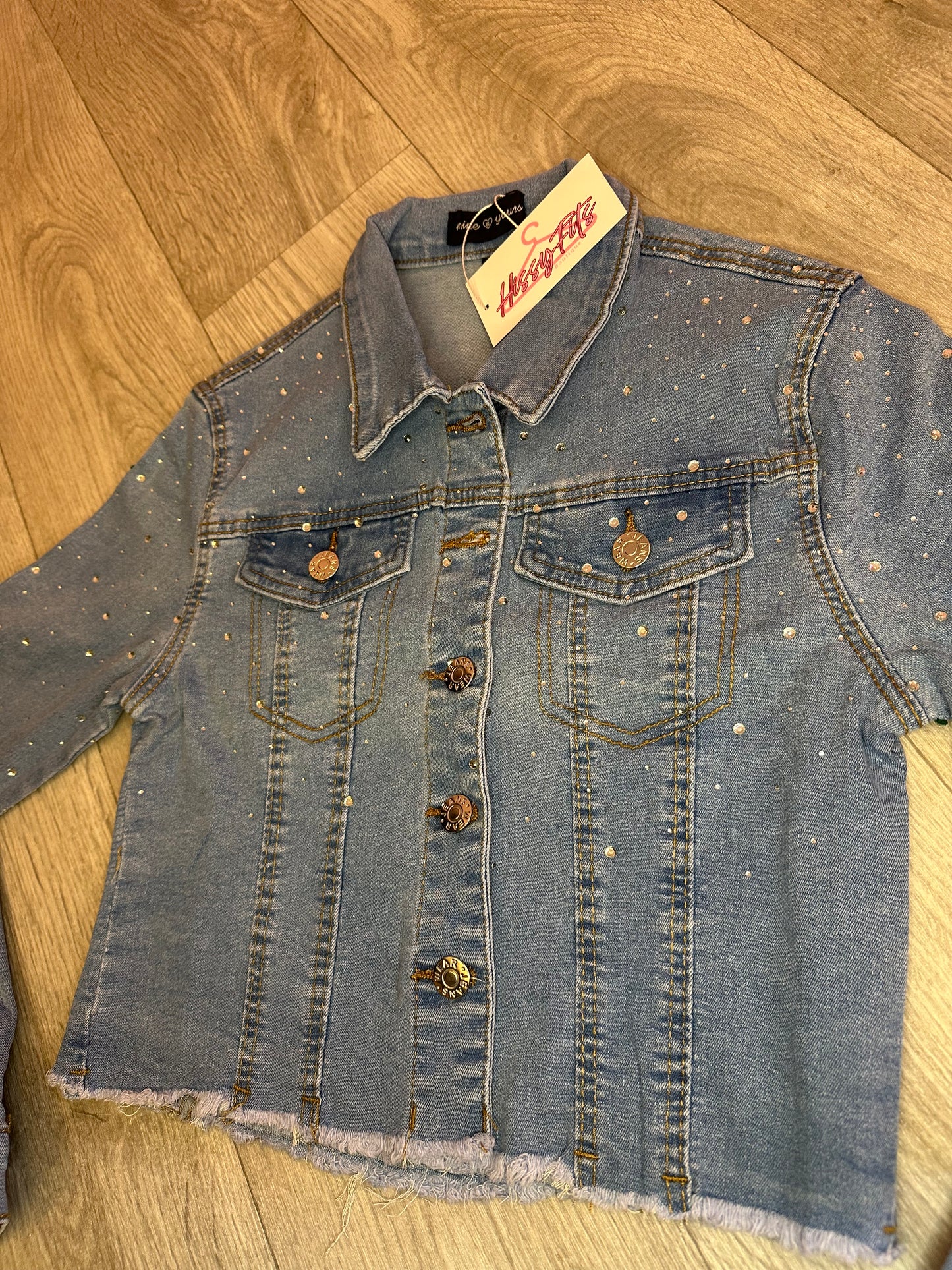 CROPPED DIAMANTÉ DETAIL DENIM JACKET