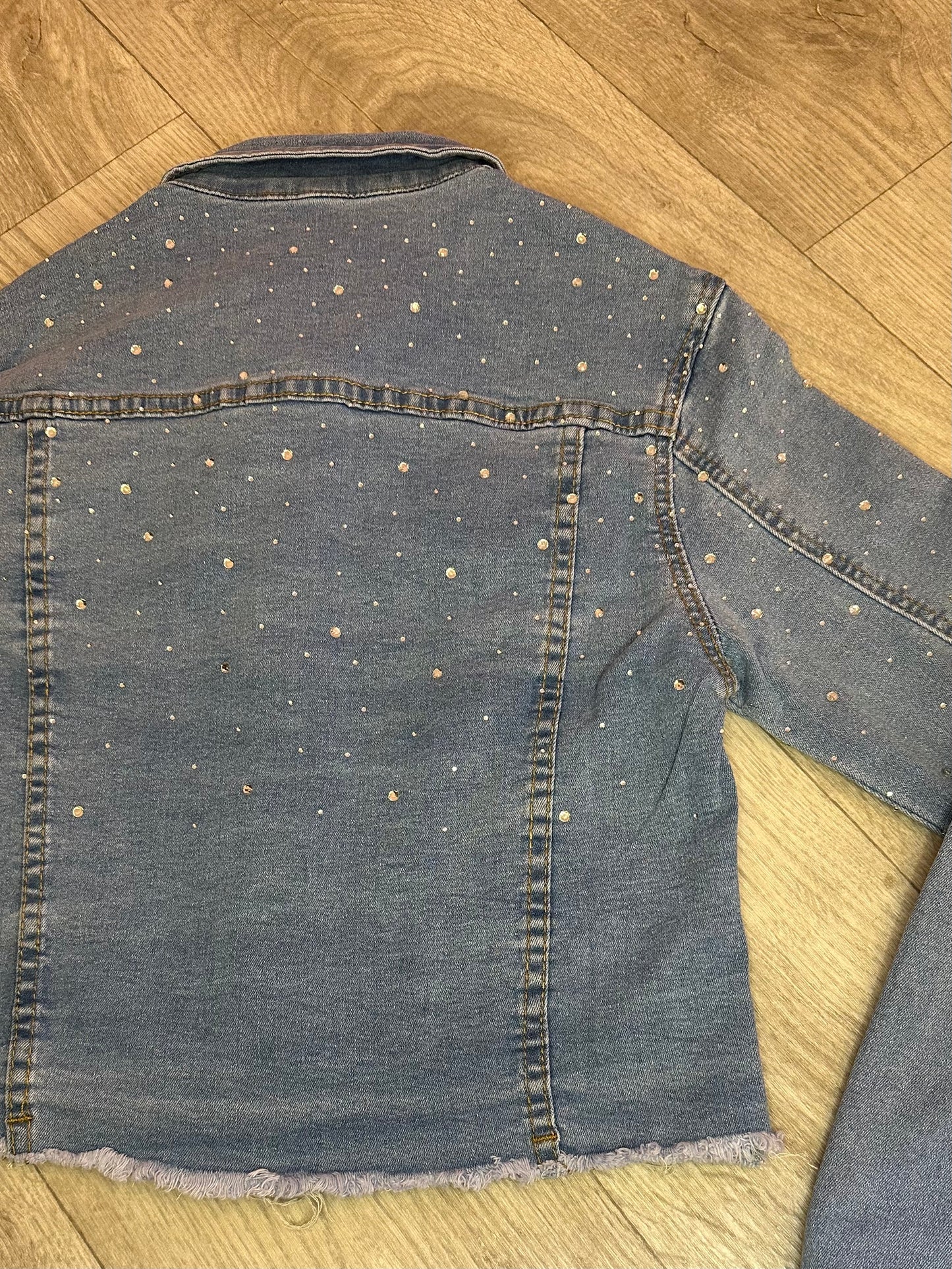 CROPPED DIAMANTÉ DETAIL DENIM JACKET