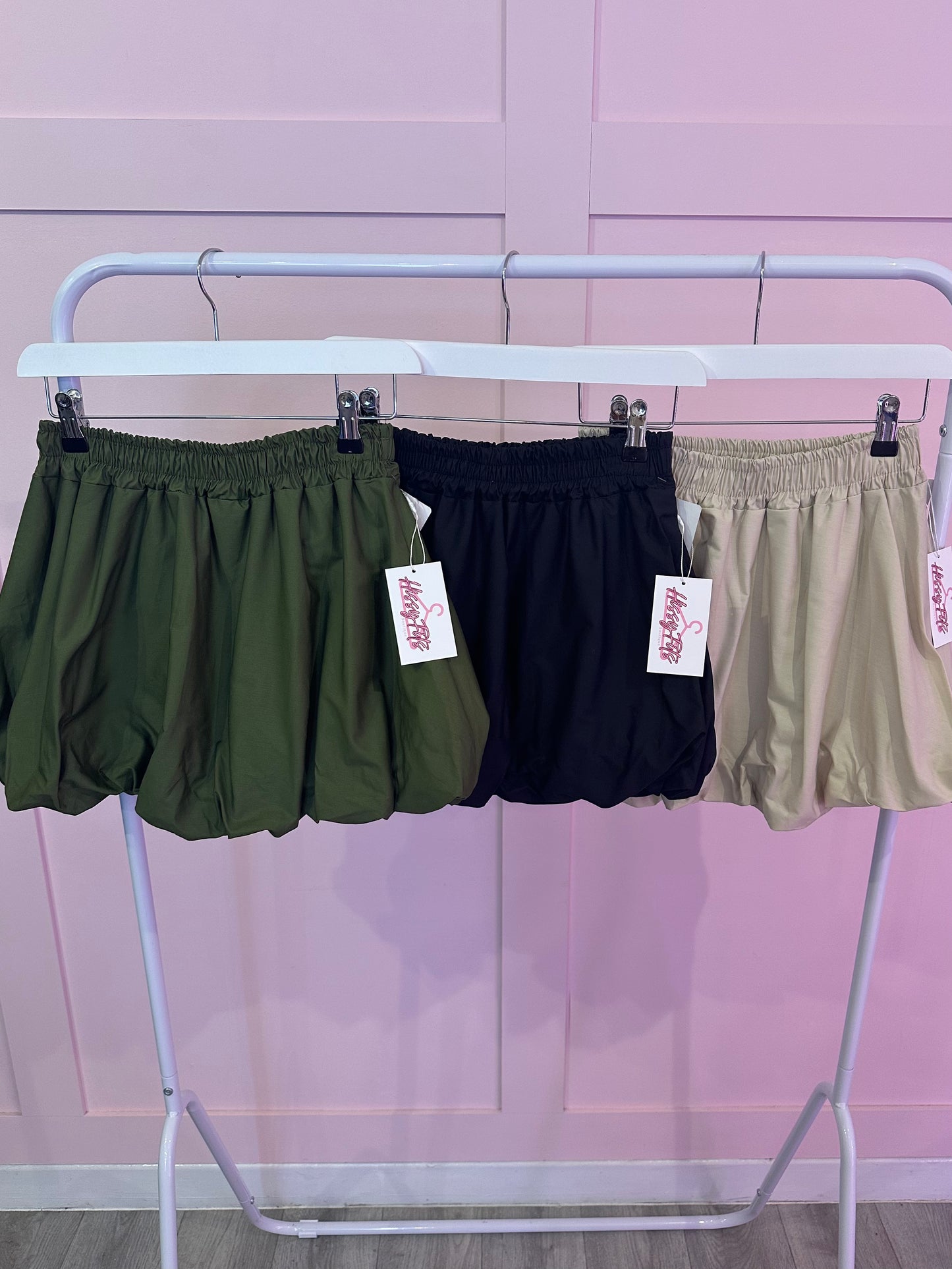 PUFFBALL MINI SKIRT