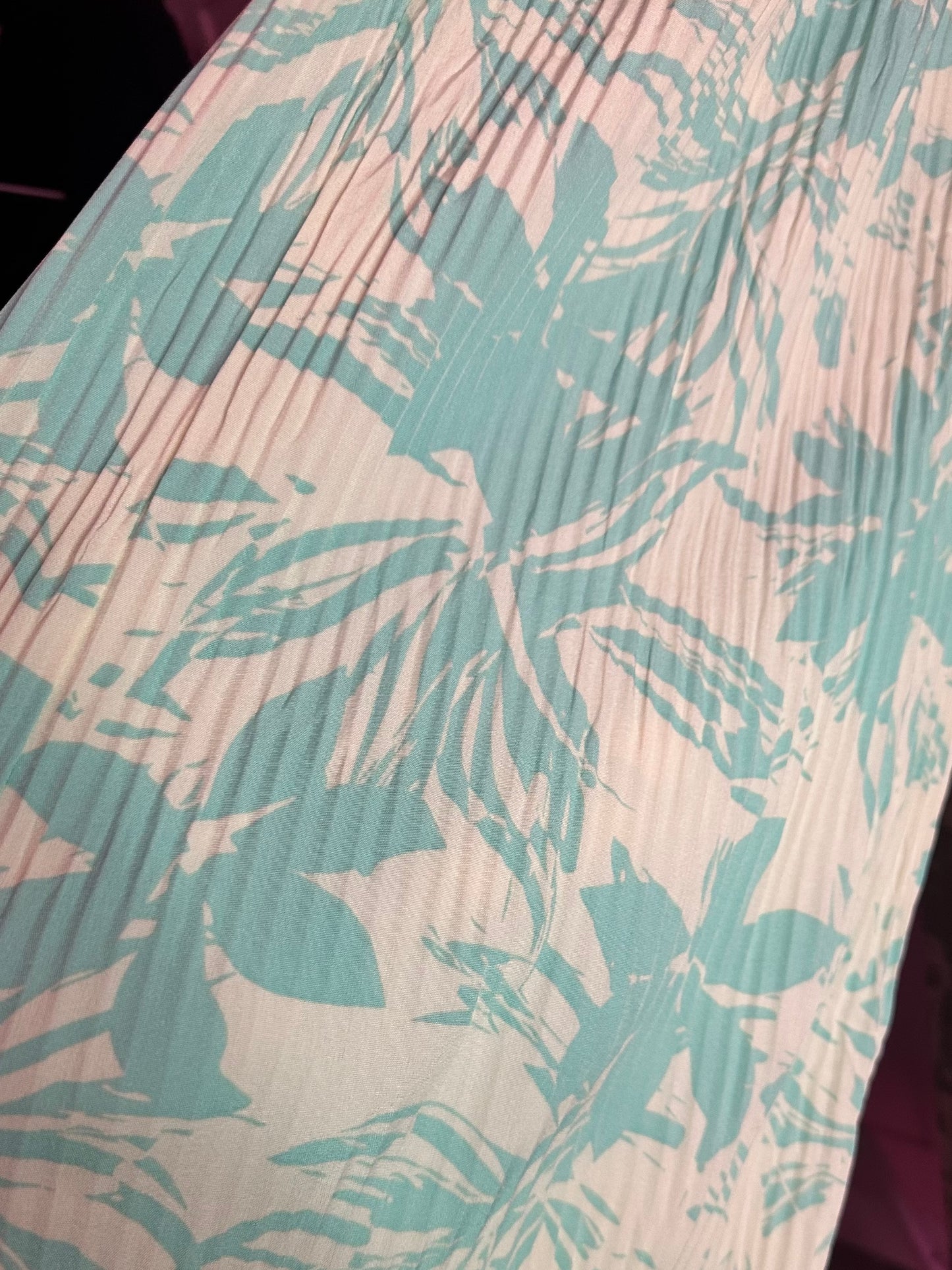 CRINKLE TROPICAL PATTERN PANTS